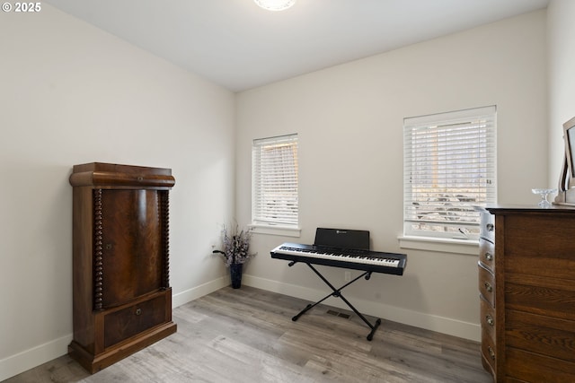367 E 4th St, Lowell, OR 97452 - home office featuring wood finished floors and baseboards
