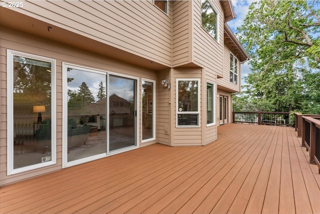 16605 SW Sumac St, Beaverton, OR 97007 - view of wooden deck