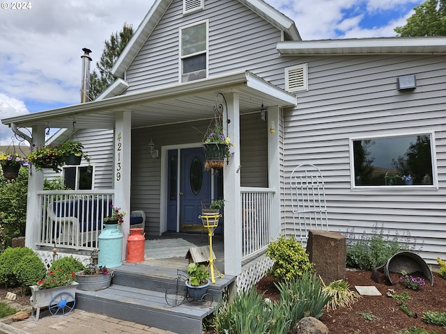 42139 Dry Gulch Rd, Richland, OR 97870 - view of front of property with a porch