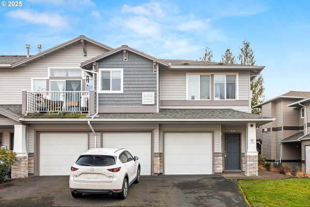 view of front of home featuring a garage