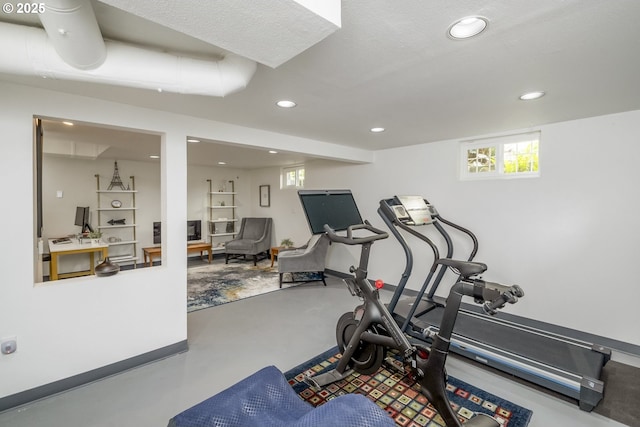 2535 N Baldwin St, Portland, OR 97217 - exercise area featuring recessed lighting