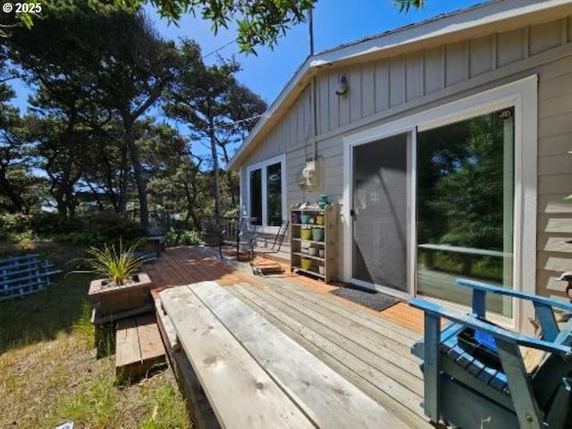 4601 Joshua Ln, Florence, OR 97439 - view of wooden deck