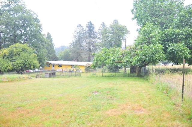 61021 Landreth Ln, Saint Helens, OR 97051 - view of yard