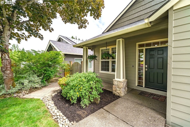 1216 SE 47th St, Hillsboro, OR 97123 - property entrance featuring a porch