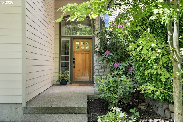 view of exterior entry