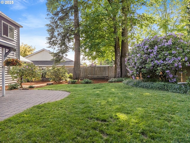 8967 SW Leslie St, Portland, OR 97223 - view of yard featuring a patio