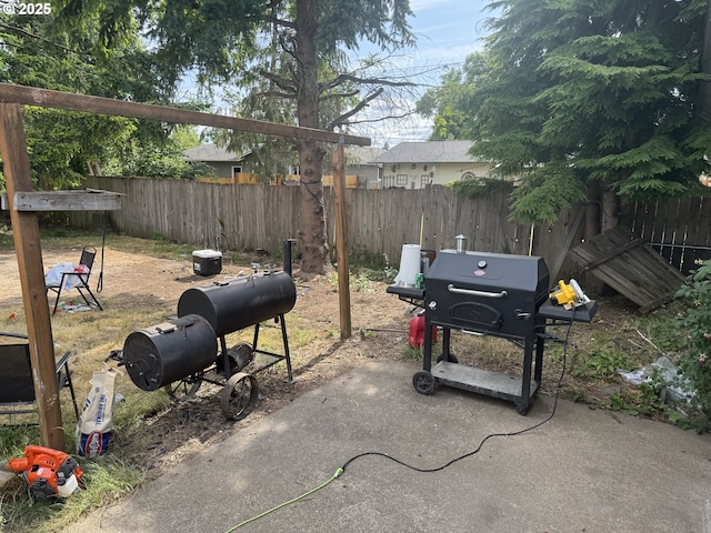 5111 D St, Springfield, OR 97478 - fenced backyard featuring grilling area