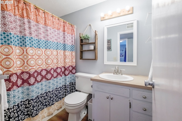 6132 Wilford Pl SW, Albany, OR 97321 - full bath with vanity and a shower with curtain