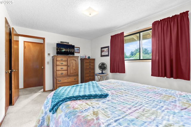 1120 N Lupine Ct, Canby, OR 97013 - bedroom with a textured ceiling and carpet