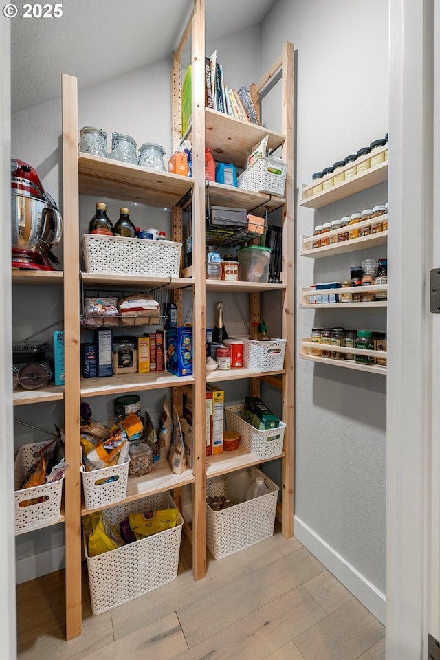 1011 NE 73rd Ave, Portland, OR 97213 - view of pantry