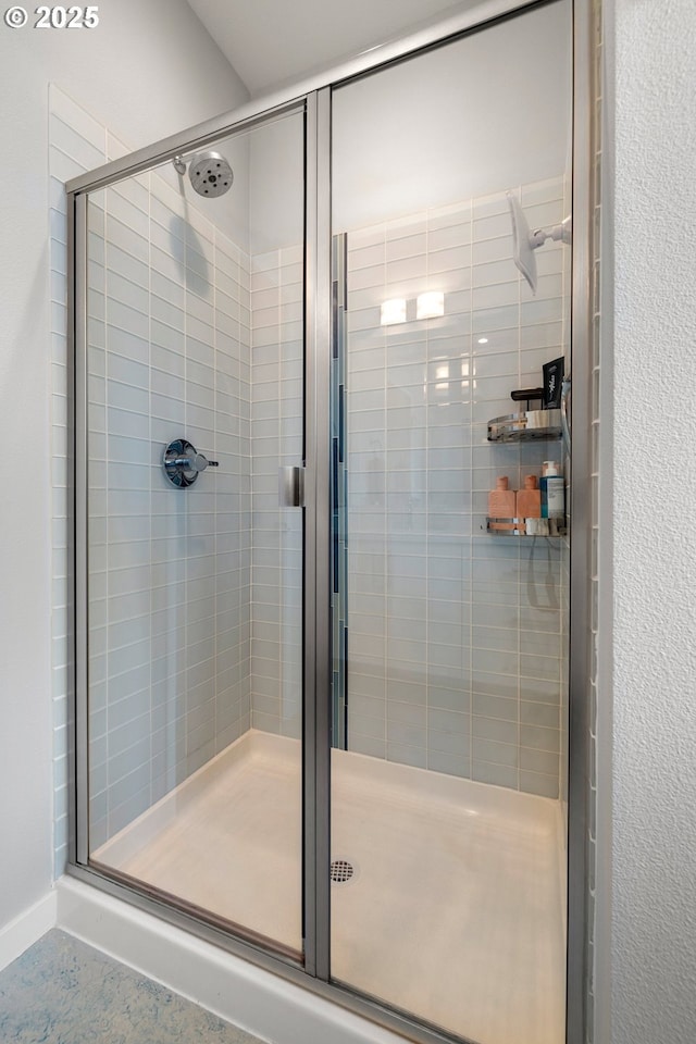 1011 NE 73rd Ave, Portland, OR 97213 - full bath with a stall shower