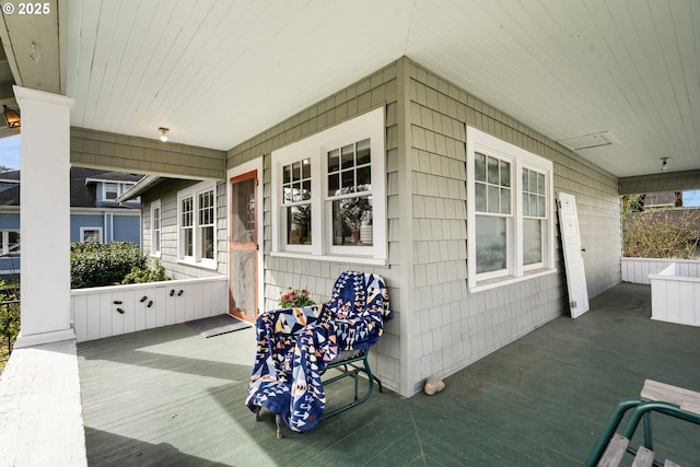 155 S 8th St, Saint Helens, OR 97051 - doorway to property with a porch