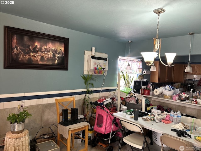 808 N 9th Ave, Walla Walla, WA 99362 - dining room featuring wainscoting and tile walls