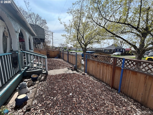 808 N 9th Ave, Walla Walla, WA 99362 - view of yard with fence private yard