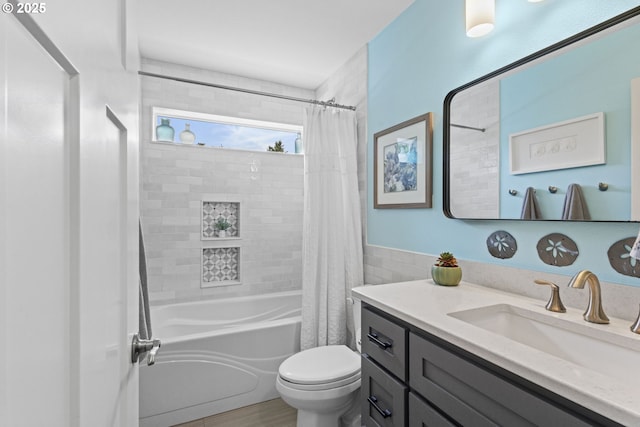 4635 Chaucer Ct, Depoe Bay, OR 97341 - full bath featuring vanity and shower / bathtub combination with curtain