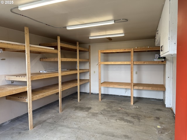 807 Glover St, Goldendale, WA 98620 - view of storage room