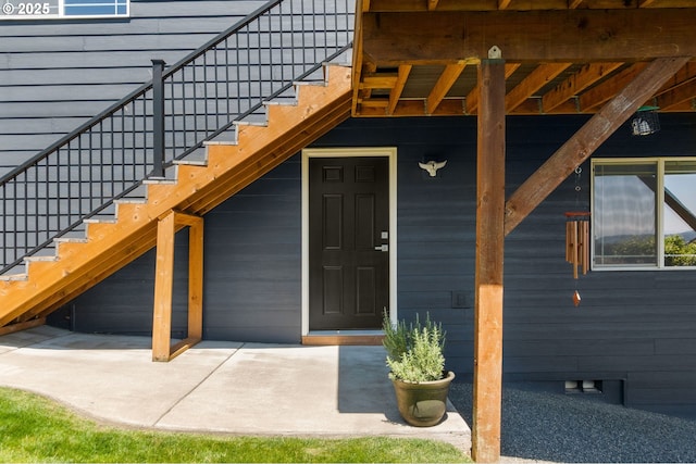 15708 SE Bybee Dr, Portland, OR 97236 - view of exterior entry