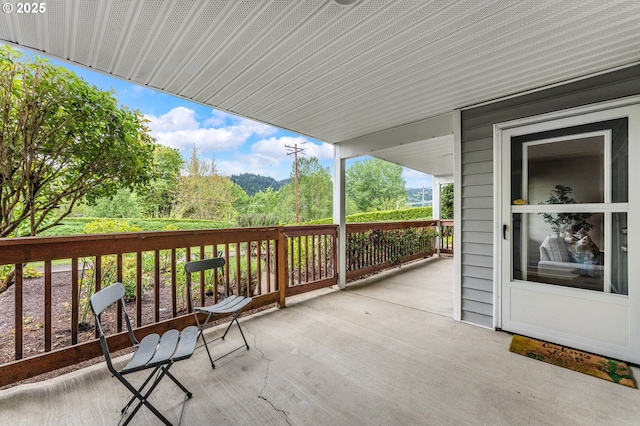 6708 N Richmond Ave, Portland, OR 97203 - view of patio