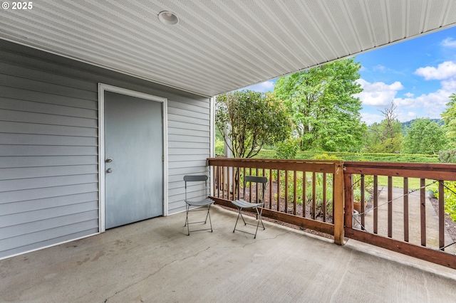 6708 N Richmond Ave, Portland, OR 97203 - view of patio