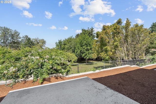 195 SE Acacia Dr, Gresham, OR 97080 - view of yard with a patio area