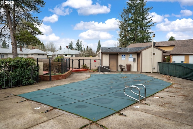 view of swimming pool featuring a patio