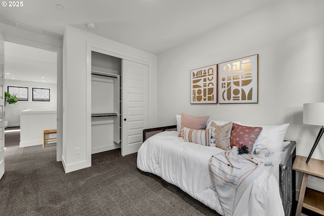 3800 W 2nd St, Washougal, WA 98671 - bedroom featuring carpet and a closet