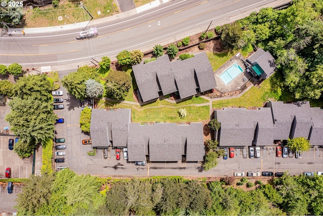 6745 SW Scholls Ferry Rd Unit 10, Beaverton, OR 97008 - bird's eye view of a pool