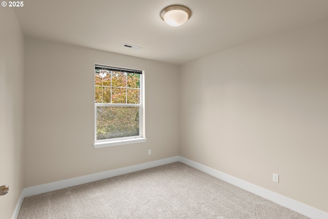 111 SE 49th Ct, Hillsboro, OR 97123 - empty room featuring carpet and baseboards