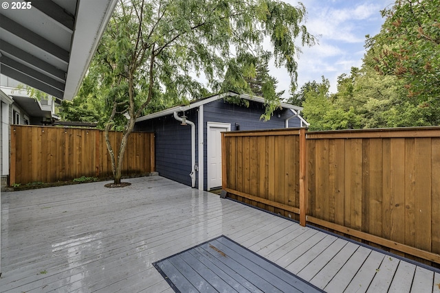 8396 SW Mohawk St, Tualatin, OR 97062 - view of wooden terrace