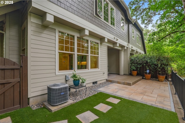 4661 Trillium, Woods, Lake Oswego, OR 97035 - rear view of property with a patio area and a gate