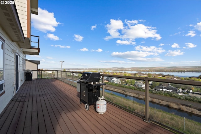 175 Truman Dr, Umatilla, OR 97882 - deck featuring area for grilling and a water view