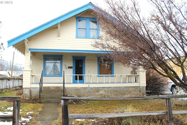 bungalow featuring covered porch