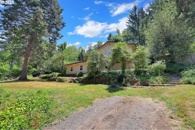 8157 S A St, Springfield, OR 97478 - view of grassy yard