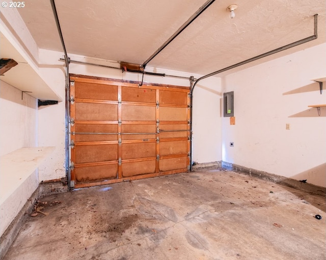 4631 Daisy St, Springfield, OR 97478 - garage with electric panel
