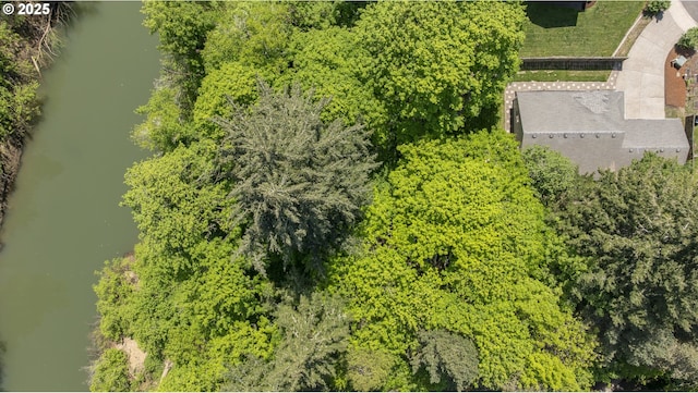 865 SE Roberts Ct, Mcminnville, OR 97128 - bird's eye view featuring a water view