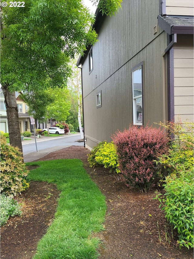 667 SE 5th Ave, Hillsboro, OR 97123 - view of property exterior