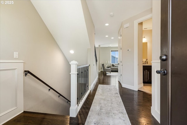 2025 De Vries Way W, Linn, OR 97068 - hallway with an upstairs landing, dark wood-style flooring, baseboards, and recessed lighting