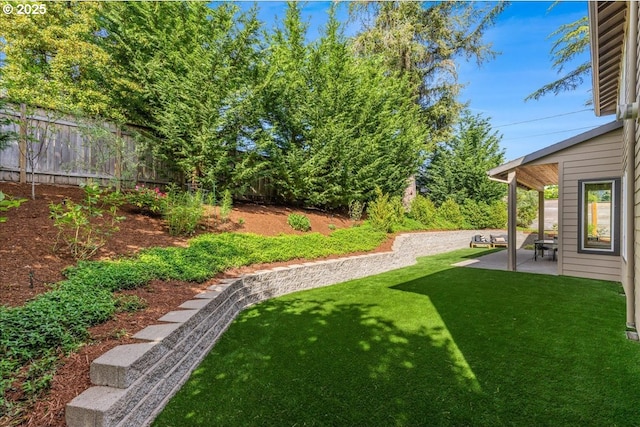 4726 SW 60th Pl, Portland, OR 97221 - view of yard featuring a patio