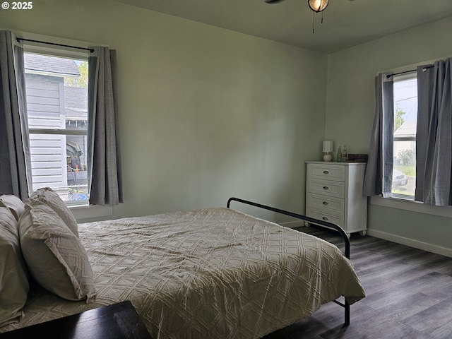 617 SW 3rd St, Pendleton, OR 97801 - bedroom with wood finished floors and baseboards