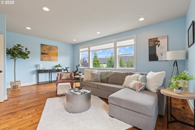 29250 SW Costa Cir E, Wilsonville, OR 97070 - living area with recessed lighting, wood finished floors, and baseboards
