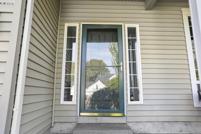 view of property entrance
