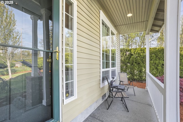 exterior space featuring a porch