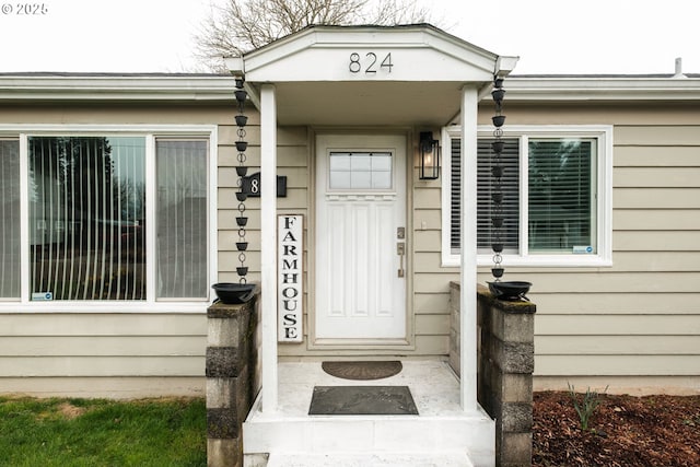 view of doorway to property