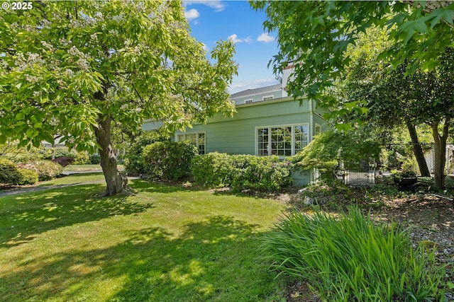 415 W Madrone St, Roseburg, OR 97470 - view of yard