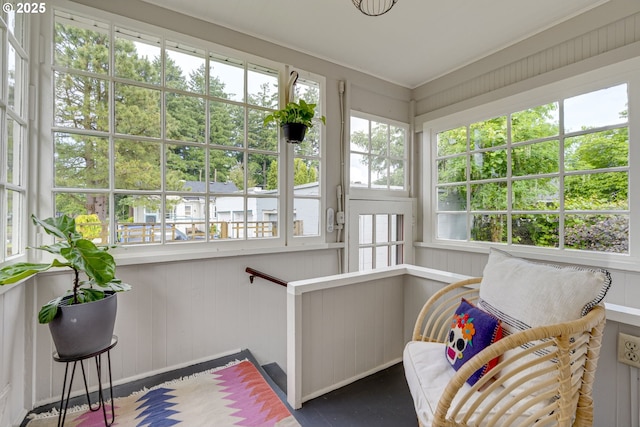 7154 N Greeley Ave, Portland, OR 97217 - sunroom with plenty of natural light