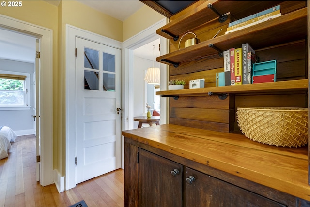 7154 N Greeley Ave, Portland, OR 97217 - interior space featuring wood-type flooring and baseboards