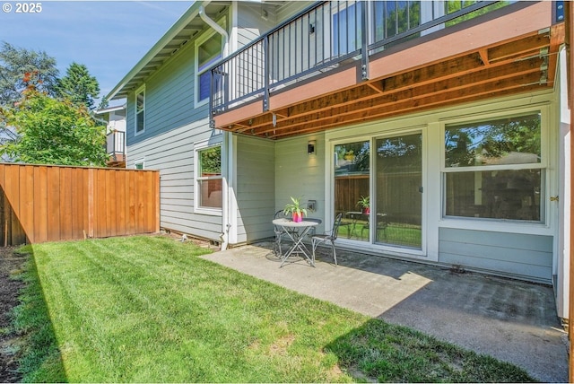 8458 SW Mohawk St, Tualatin, OR 97062 - rear view of house with a patio area