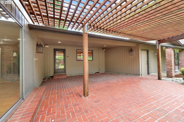 996 Lariat Dr, Eugene, OR 97401 - view of patio featuring a pergola