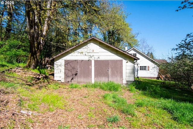 view of outbuilding