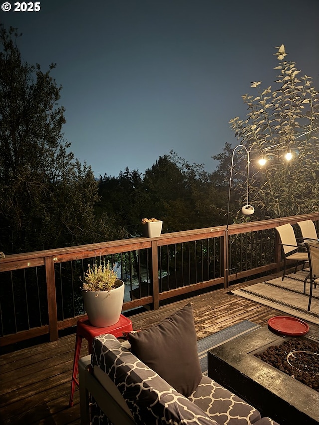 213 Hidalgo St, Lake Oswego, OR 97035 - view of wooden deck